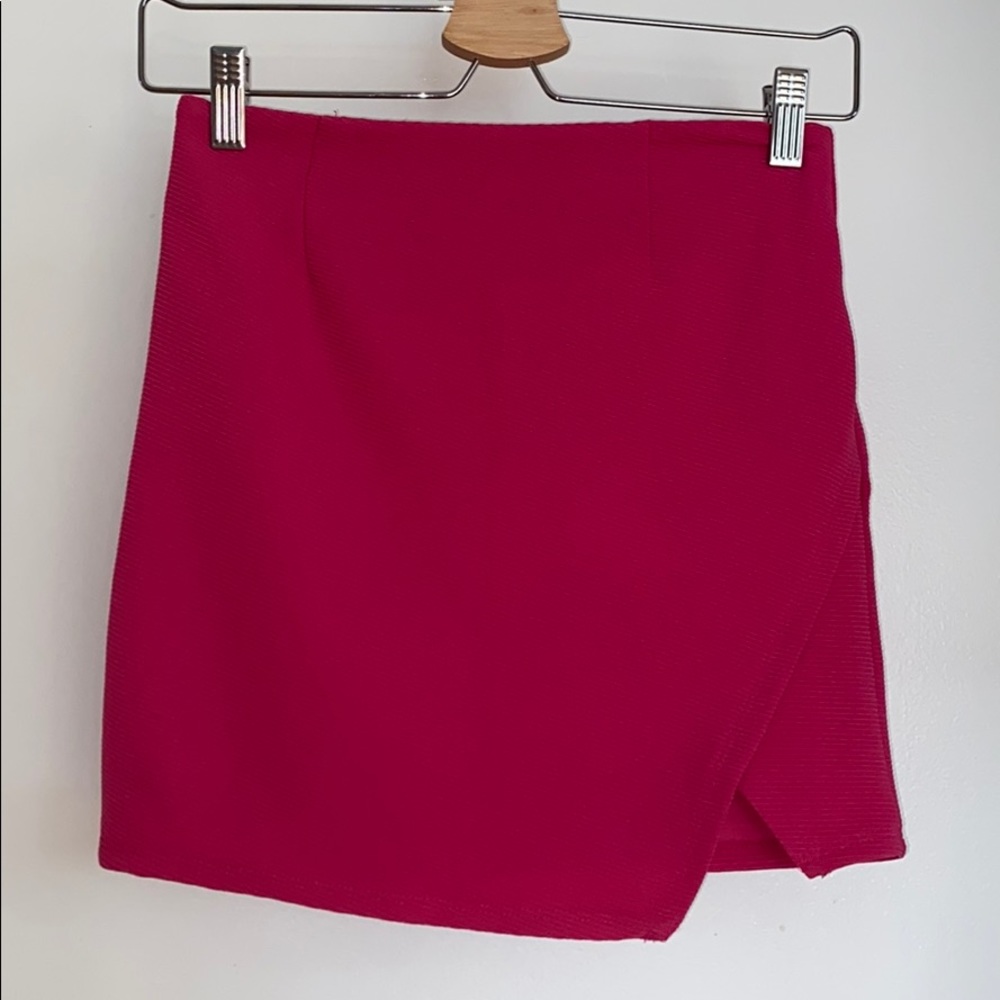 MAGENTA RIBBED PINK F21 skirt NWT